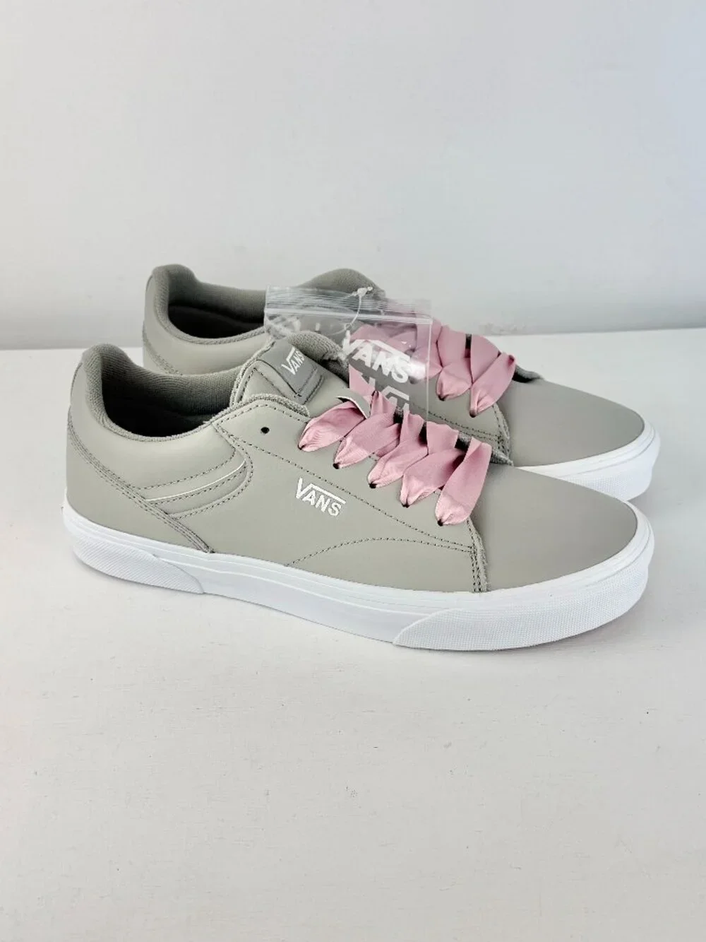 Women's 9 - VANS Seldan Platform Gray Sneaker with Lace Up Closure